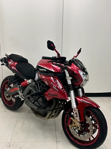 Motocyclettes d'occasion Benelli BN600 600cc, moto de rue tout-terrain, état parfait, tableau de bord LCD d'origine, prix abordable - Product Image 5