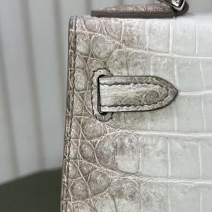Bolso Tote de Piel de <span class=keywords><strong>Cocodrilo</strong></span> Hecho a Mano de Alta Gama para Damas, Bordado y Remachado con Forro de Cuero Genuino - Product Image 2