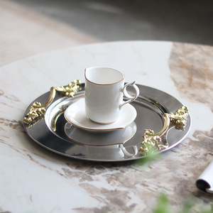 <span class=keywords><strong>Plateau</strong></span> de rangement pour fruits en métal de luxe, <span class=keywords><strong>plateau</strong></span> à café en acier inoxydable, assiette de service, <span class=keywords><strong>plateau</strong></span> en métal personnalisé pour la décoration de la maison, directement de l'usine - Product Image 3