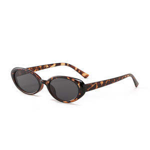 À la mode rose chaud petites lunettes De soleil ovales femmes hommes Vintage <span class=keywords><strong>écaille</strong></span> de tortue cadre étroit lunettes De soleil UV400 De Sol Mujer - Product Image 1