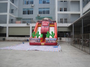 <b>Inflatable</b> <b>Car</b> Slide-PVC Coated Cloth CE Certified 800kg Capacity 12 Passengers Commercial Use - Product Image 2