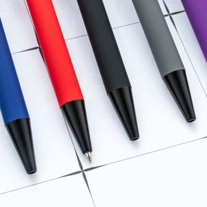 Wholesale 1.0Mm <b>Retractable</b> Custom Logo Office Student Writing Ballpoint Hotel Conference Gift & Promotional <b>Pen</b> - Product Image 3