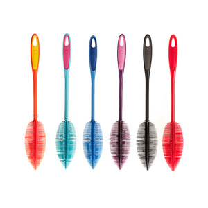 Brosse à biberon en silicone à long manche rotative pour le nettoyage des biberons avec des poils doux - Product Image 5