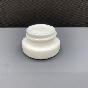 Pot en verre rond blanc de 5 ml imprimé sur mesure avec couvercle en plastique à sécurité enfant pour crème pour les yeux, cire et huile concentrée (forme personnalisée) - Product Image 4
