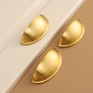 Brass <strong>Cabinet</strong> Door <strong>Pull</strong> <strong>Shell</strong> <strong>Handle</strong> Hardware <strong>Drawer</strong> Furniture Golden <strong>Shell</strong> <strong>Handle</strong> - Product Image 1