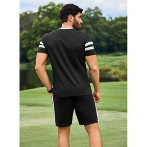 Conjunto Deportivo de 2 Piezas para Hombre FOXA, Ligero, Transpirable, Cuello Redondo, Pantalones Cortos de Verano, Diseño Casual a Rayas - Product Image 2