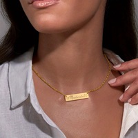 Dropshipping Collier en acier inoxydable plaqué or 18K personnalisé avec plaque signalétique gravée avec nom et logo