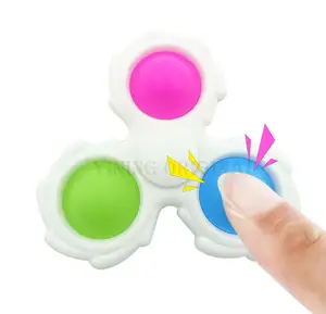 Giáng sinh đồ chơi tùy chỉnh logo Fidget Cube <span class=keywords><strong>Spinner</strong></span> Keychain nhẹ hơn Advent lịch đẩy nó 3D popping Fidget <span class=keywords><strong>Spinner</strong></span> - Product Image 1