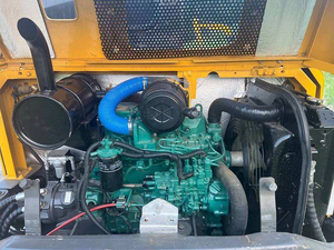 Excavadora de cadenas Volvo EC55D usada, miniexcavadora midi, modelo 2020, con certificación CE, motor y bomba, en venta para construcción - Product Image 6