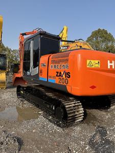 Excavatrice d'occasion Hitachi ZX200 2022, chenillée, 95% NEUVE, 20 tonnes, engin de construction, moteur, boîte de vitesses, pompe, à vendre - Product Image 5
