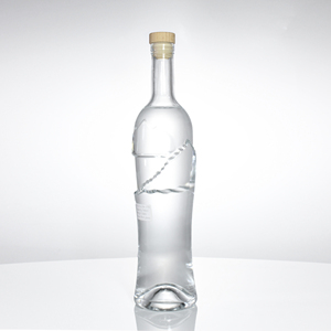 Bouteille en verre élégante et personnalisée gravée, vide, 750 ml, pour Tequila, Gin, <span class=keywords><strong>Whisky</strong></span>, Vodka, Liqueurs, Spiritueux, Alcool, avec bouchon en bois - Product Image 4