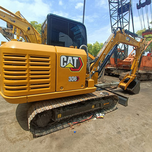 Excavatrice sur chenilles CAT306E2 de 6 tonnes avec godet de 0,3 m³ de capacité, modèle d'occasion CAT306E2 - Product Image 1