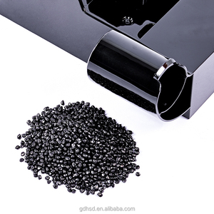 Fabricante Vendas 45% Conteúdo Carbono PE Carrier <span class=keywords><strong>Masterbatch</strong></span> Preto para Moldagem por Injeção Produtos Plásticos em PEBDL HDPE - Product Image 1
