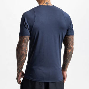 Benutzer definiertes Logo Drucken Plain Blank Running Gym Fitness Atmungsaktive Männer <span class=keywords><strong>T</strong></span>-<span class=keywords><strong>Shirt</strong></span> Training Workout <span class=keywords><strong>Sport</strong></span> Nahtloses <span class=keywords><strong>T</strong></span>-<span class=keywords><strong>Shirt</strong></span> - Product Image 2