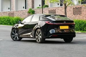 Toyota BZ5 2025 Edición Inteligente 550 PRO con Gran Autonomía de 550 Km, SUV Eléctrico Puro de 5 Plazas - Product Image 3