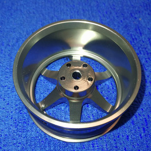 Pièce usinée CNC en alliage d'aluminium 6063, peinture au four, dissipation thermique pour l'éclairage et les appareils électroniques - Product Image 1