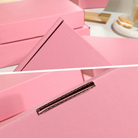 Boîtes d'Expédition Postales Personnalisées Roses de Multi-Tailles en Carton avec Logo et Texte Imprimés, Emballage Privé Exquis et de Haute Qualité