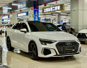 <span class=keywords><strong>Audi</strong></span> <span class=keywords><strong>A3</strong></span> <span class=keywords><strong>2022</strong></span> Sportback 35 TFSI, Auto Usado, 150 CV, 5 Puertas, 5 Asientos, <span class=keywords><strong>Hatchback</strong></span>, Volante a la Izquierda, Cámara, Transmisión de Doble Embrague de 7 Velocidades - Product Image 3