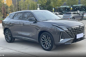 Autos Usados Changan UNI-Z 2025 1.5T DCT Modelo Prestige Changan Auto SUV Compacto Gasolina Vehículo de Segunda Mano Voiture d'Occasion - Product Image 4