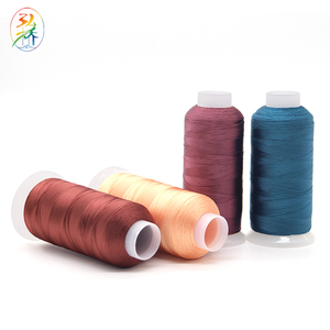 Нить вышивальная из 100% вискозы Hongqiao 120D/2 Tex27, мягкая и гладкая, мерсеризованная, с ярким блеском - Product Image 3