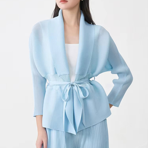 Top de Verano Tejido con Cuello Halter Plisado, Estilo Casual Elegante para Mujer, Tallas Grandes, Disponible en Línea, Venta al Por Mayor - Product Image 1