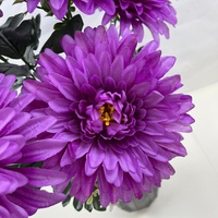 Couronne décorative murale en pétales de dahlia, fourniture d'usine, pièces de pétales en stock pour décoration intérieure spéciale