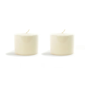SET OF 2 IVORY GLOSSY <b>PILLAR</b> <b>CANDLES</b> 4X5CM - Product Image 1