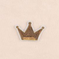 Applique brodée à repasser avec grandes paillettes, lettre dorée