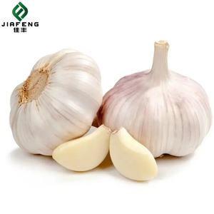 Yüksek kalite 4.0cm 4.5cm 5.0cm 5.5cm 6.0cm saf beyaz Shandong çin doğa yetiştirilen sarımsak satılık - Product Image 3