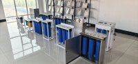 Housing Filter Biru 3 Tahap 20 Inch Langsung dari Pabrik, Grosir untuk Kedai Teh Susu, Sistem Filtrasi Air Kopi yang Dapat Disesuaikan