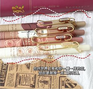 Penna Retrattile Vintage <span class=keywords><strong>Mura</strong></span> Rose and Poetry con Clip Dorate, Punta da 0,5mm - Product Image 5