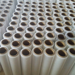 Film étirable pour palette manuelle en PE personnalisable, rouleau de film étirable transparent, film d'emballage en plastique transparent - Product Image 2