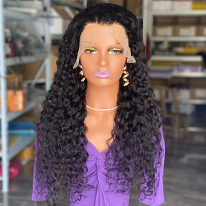Promotion Perruque noire en cheveux humains vierges 100% tissés à la main, densité 180, ondulations aquatiques, petites boucles, cheveux longs, perruques Lace Front - Product Image 1