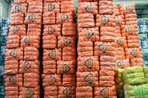 Venta al por mayor de ropa de <span class=keywords><strong>verano</strong></span> de segunda mano pantalones cortos con <span class=keywords><strong>tirantes</strong></span> ropa de vestir precio barato pacas de ropa usada para mujer - Product Image 5