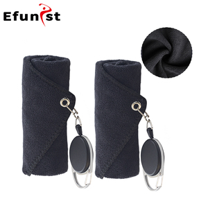 Serviette de <span class=keywords><strong>golf</strong></span> en polyester à séchage rapide avec mousqueton Logo personnalisé et nettoyage du club de balle Caractéristiques Accessoires de <span class=keywords><strong>sport</strong></span> - Product Image 3