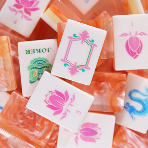 Set Mahjong Americano Pronto per la Spedizione, 160 Tessere Pesanti con Quattro Supporti in Acrilico, Ideale come Regalo per le Feste - Product Image 2