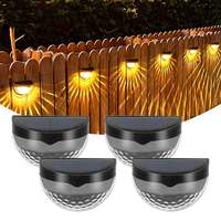 Lámpara Solar de Pared de Plástico con Clasificación IP55, Control Inalámbrico, Batería Incluida, para Uso en Jardín