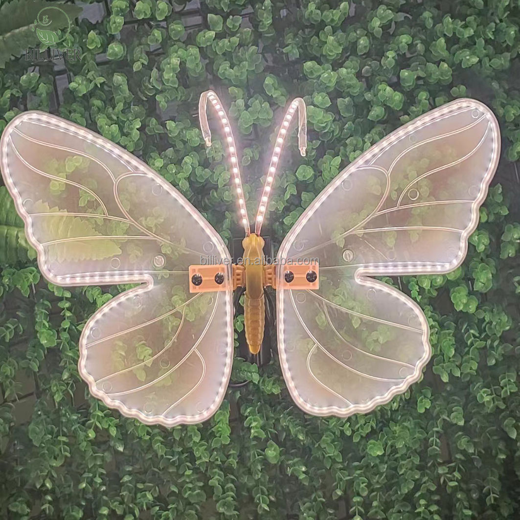 สีขาวอบอุ่น