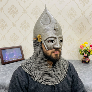 Casco Vikingo Medieval de Acero Hecho a Mano con Cadena de Plata, Accesorios para el Hogar, Patrón Alfabético, Arte para Adultos, Navidad, Pascua, Calvin - Product Image 2