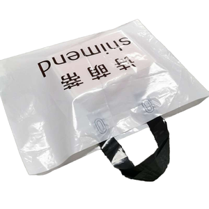 Ropa translúcida esmerilada de PE hecha a medida, bolsa con cremallera, pantalones cortos de verano, ropa interior, <span class=keywords><strong>calcetines</strong></span> con mango de sellado de válvula de cadena en relieve - Product Image 4