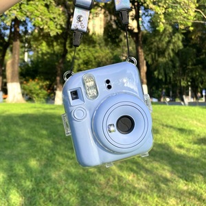 Sac de transport transparent antichoc pour appareil photo avec cordon coloré pour <span class=keywords><strong>Fujifilm</strong></span> <span class=keywords><strong>Instax</strong></span> Mini <span class=keywords><strong>12</strong></span> - Product Image 5