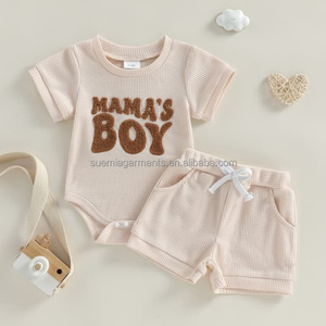 Conjunto de Ropa Casual de Verano para Bebé Niño, con Estampado de Letras MAMAS BOY, Fabricación Personalizada con MOQ Bajo - Product Image 3