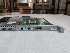 Module de contrôle de <span class=keywords><strong>routeur</strong></span> réseau ClSCO ASR1000-RP3 Route Processor 3 pour ASR1006 X ASR1009 X ASR1013 Quad Core 2.5GHz 8GB 100GB SSD - Product Image 4