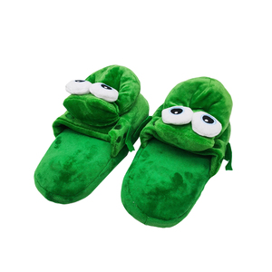 Pantoufles en crocodile à bouche ouverte personnalisées Pantoufles amusantes en peluche pour enfants et adultes Pantoufles en crocodile personnalisées - Product Image 3