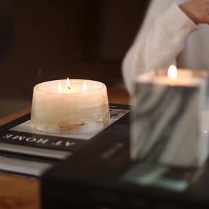 STONEKOCC Brûleur d'encens artisanal en marbre naturel français Caracata Violet Onyx Blanc, écologique et anti-odeur, pour la diffusion d'arômes - Product Image 1