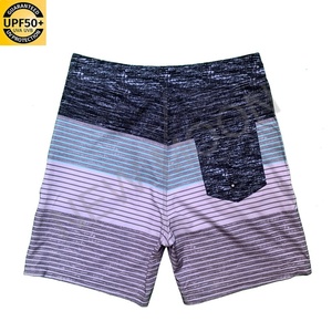 Pantalones Cortos Deportivos Personalizados con Protección Solar UPF50+ para Hombre, Pantalones Cortos de Baño con Cordón Ajustable de Secado Rápido para Primavera/Verano - Product Image 4