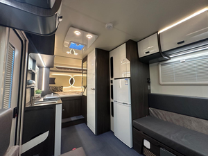 Unidad de Vivienda Móvil Tipo Caravana con Diseño de Vela, Caravana Combinada, Espacio de Alojamiento de Lujo para Glamping - Product Image 6