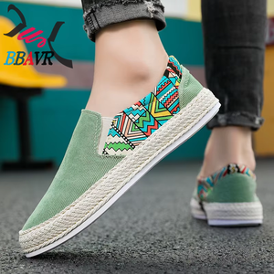 Zapatos de Lona para Hombre, Nuevos Modelos de Verano 2025, Transpirables, Casuales, Sin Cordones, Hechos a Mano, Estilo Pekín Antiguo - Product Image 3