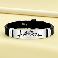 Bracelet minimaliste en acier inoxydable gravé avec plusieurs motifs, idéal pour le quotidien, cadeau de mode pour hommes et femmes