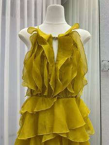 Nuovo Abito Lungo Primavera 2026 di Alta Qualità per Donna con <span class=keywords><strong>Motivi</strong></span> Floreali a Cascata Senza Maniche Lungo <span class=keywords><strong>Giallo</strong></span> Rosa <span class=keywords><strong>Vestito</strong></span> Maxi - Product Image 2